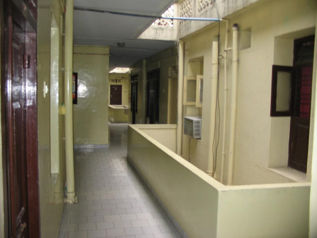 Vasantha Lodge Purasawalkam Chennai Exterior foto